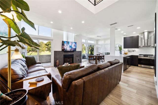 528 San Andres Drive, Solana Beach, CA 92075