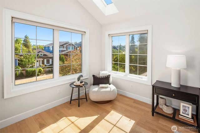 738 N 73rd Street, Seattle, WA 98103