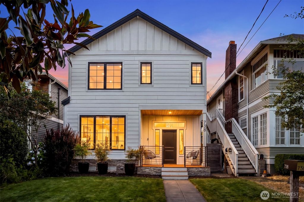 738 N 73rd Street, Seattle, WA 98103