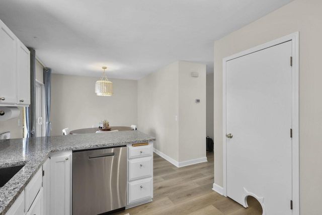 7160 McKee Road, Madison, WI 53719