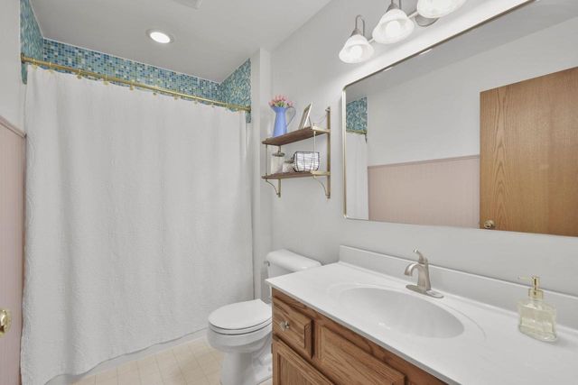 7160 McKee Road, Madison, WI 53719