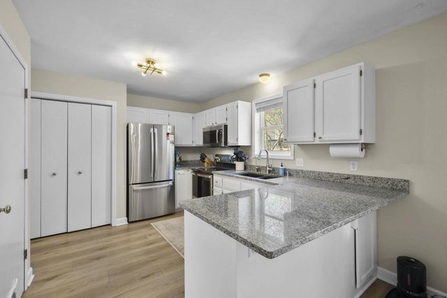 7160 McKee Road, Madison, WI 53719