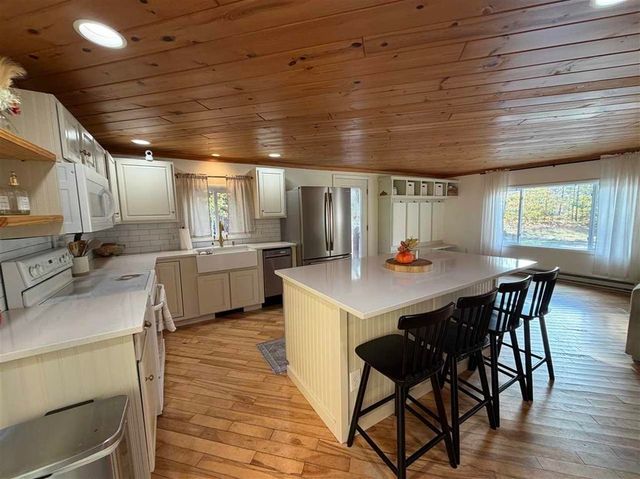 4958 Rushton Road, Central Lake Twp, MI 49622