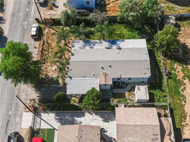 26251 Olson, Homeland, CA 92548