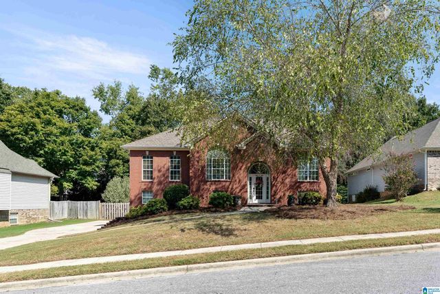 1112 ROWAN TRACE, Leeds, AL 35094