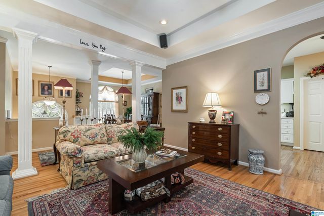 1112 ROWAN TRACE, Leeds, AL 35094