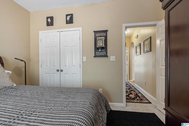 1112 ROWAN TRACE, Leeds, AL 35094