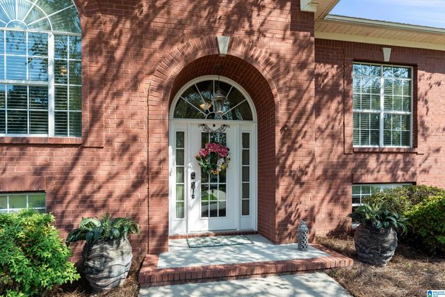 1112 ROWAN TRACE, Leeds, AL 35094