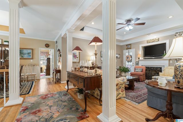 1112 ROWAN TRACE, Leeds, AL 35094