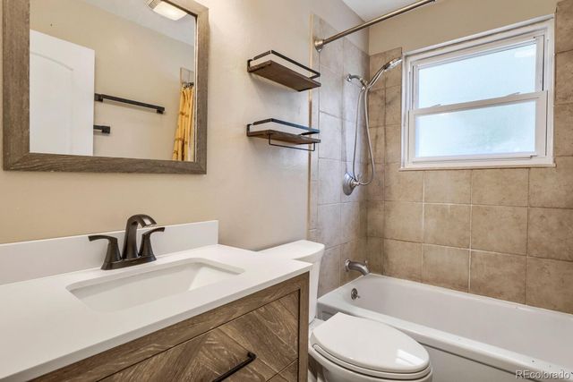16670 E Tufts Avenue, Aurora, CO 80015
