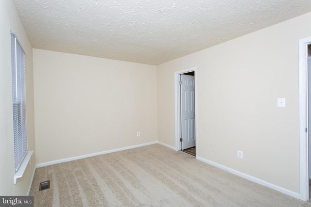 4202 DRAKE CT, Waldorf, MD 20603