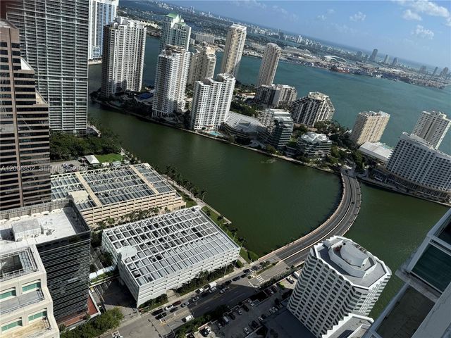 950 BRICKELL BAY DR 5402, Miami, FL 33131