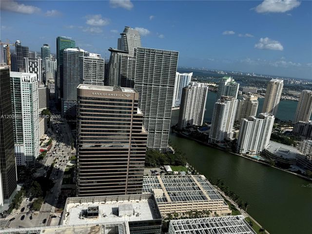 950 BRICKELL BAY DR 5402, Miami, FL 33131