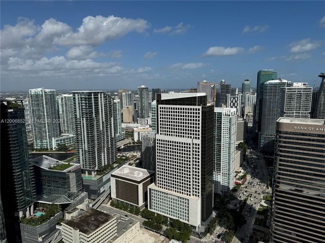 950 BRICKELL BAY DR 5402, Miami, FL 33131