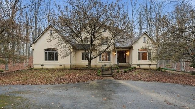 921 Poplar Pl, Monteagle, TN 37356