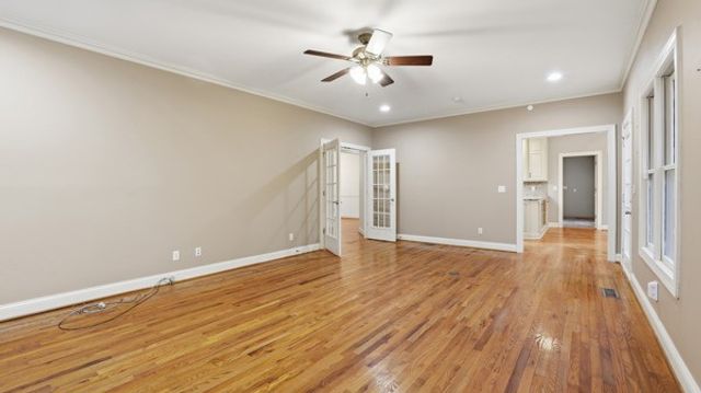 921 Poplar Pl, Monteagle, TN 37356