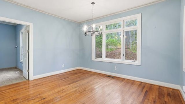 921 Poplar Pl, Monteagle, TN 37356
