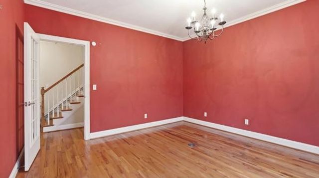 921 Poplar Pl, Monteagle, TN 37356
