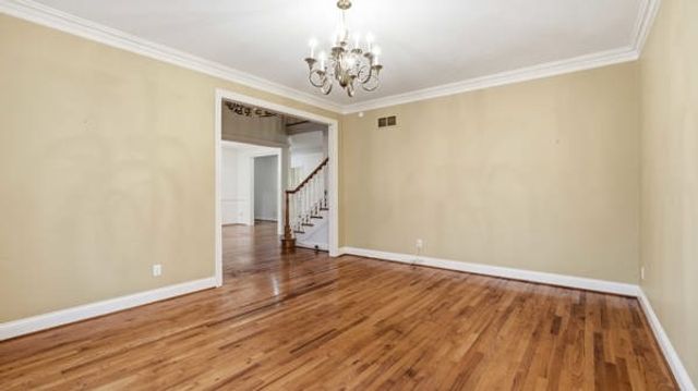 921 Poplar Pl, Monteagle, TN 37356