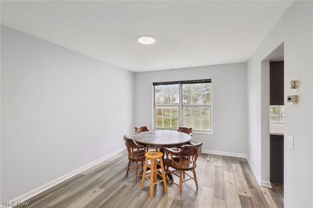 14459 Fullers Lane, Strongsville, OH 44149