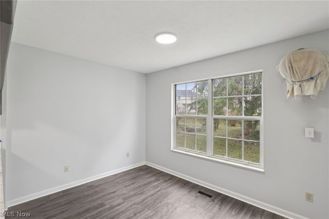 14459 Fullers Lane, Strongsville, OH 44149