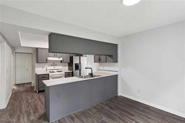 14459 Fullers Lane, Strongsville, OH 44149