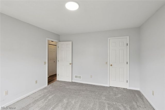 14459 Fullers Lane, Strongsville, OH 44149