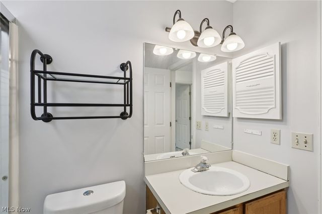 14459 Fullers Lane, Strongsville, OH 44149