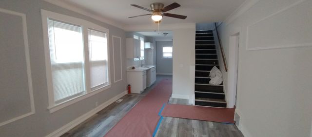 7926 S Michigan Avenue, Chicago, IL 60619