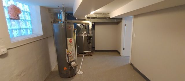 7926 S Michigan Avenue, Chicago, IL 60619