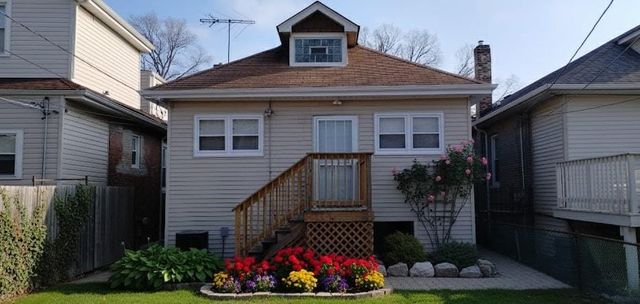 7926 S Michigan Avenue, Chicago, IL 60619