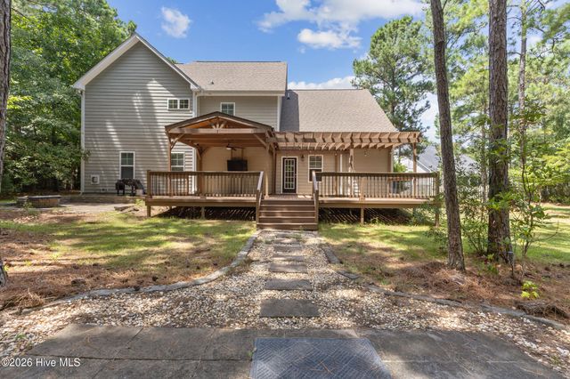 107 Dolphin View Court, Sneads Ferry, NC 28460