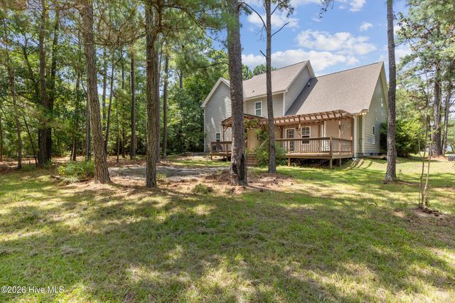 107 Dolphin View Court, Sneads Ferry, NC 28460