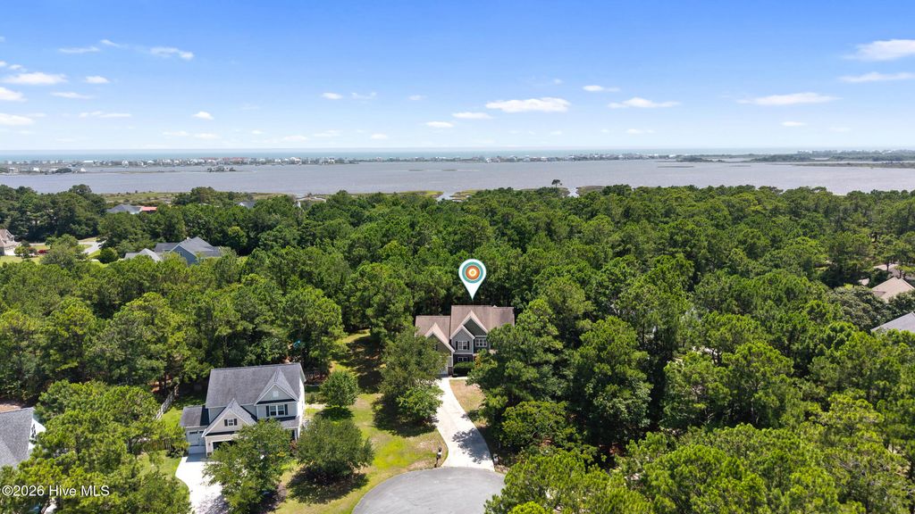 107 Dolphin View Court, Sneads Ferry, NC 28460