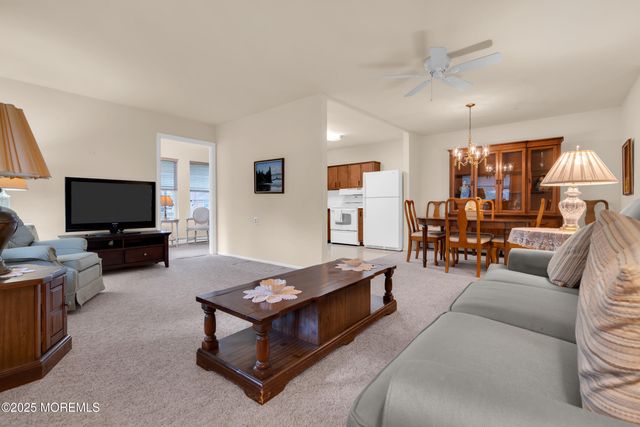 2188 Hovsons Boulevard, Toms River, NJ 08753