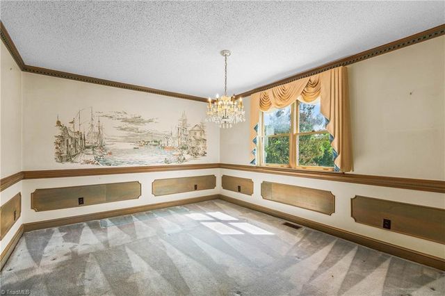 5041 Friendship Circle Road, East Bend, NC 27018