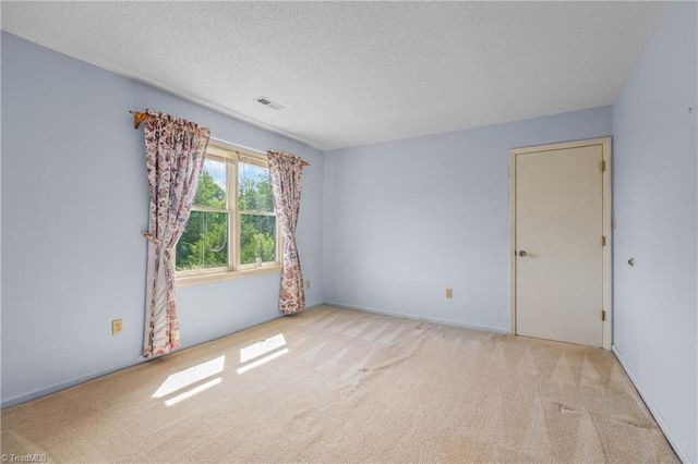 5041 Friendship Circle Road, East Bend, NC 27018