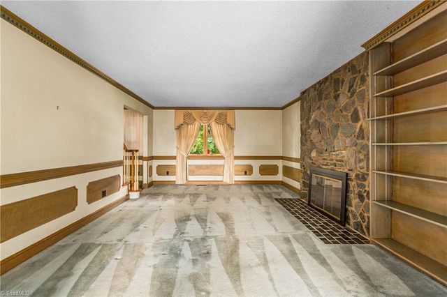 5041 Friendship Circle Road, East Bend, NC 27018