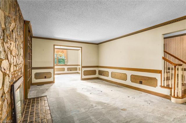 5041 Friendship Circle Road, East Bend, NC 27018
