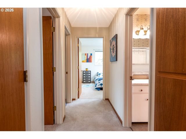 545 HUGHES St, Eugene, OR 97402