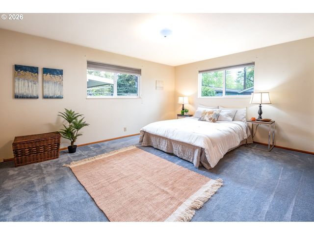 545 HUGHES St, Eugene, OR 97402