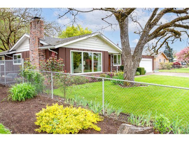 545 HUGHES St, Eugene, OR 97402