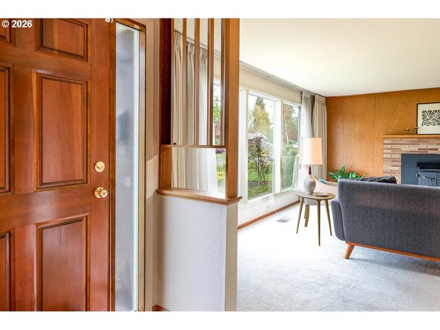 545 HUGHES St, Eugene, OR 97402