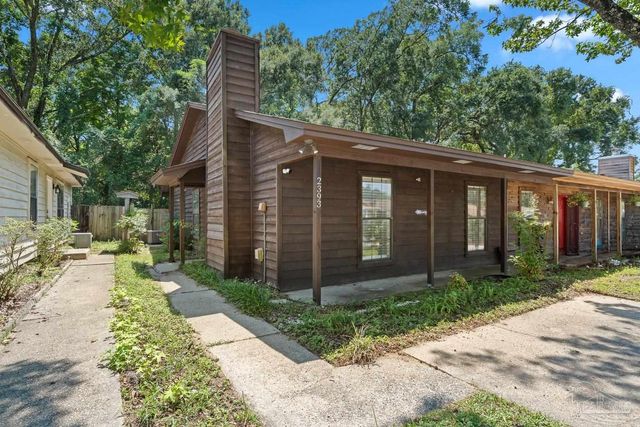 2393 Shoal Creek Dr, Pensacola, FL 32514