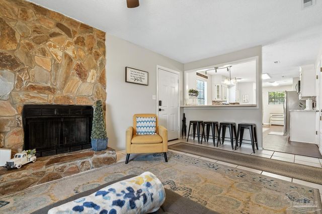 2393 Shoal Creek Dr, Pensacola, FL 32514