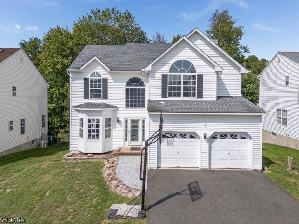 67 Shaffer Rd, Bridgewater Twp., NJ 08807