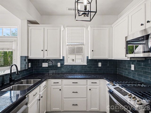 12346 Carrigan Court, Huntersville, NC 28078