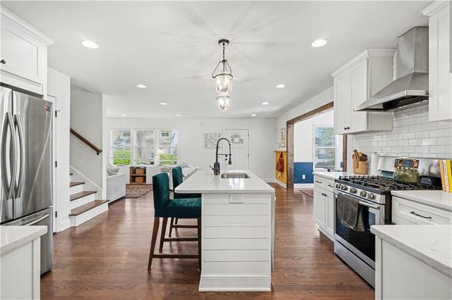 2435 Crestview Avenue, Decatur, GA 30032