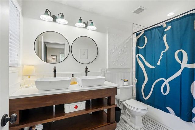 2435 Crestview Avenue, Decatur, GA 30032