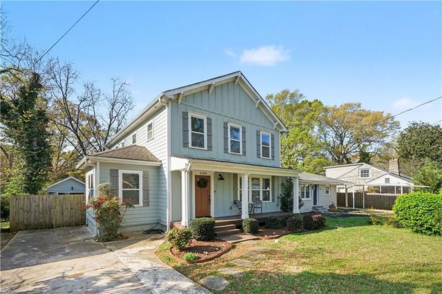 2435 Crestview Avenue, Decatur, GA 30032